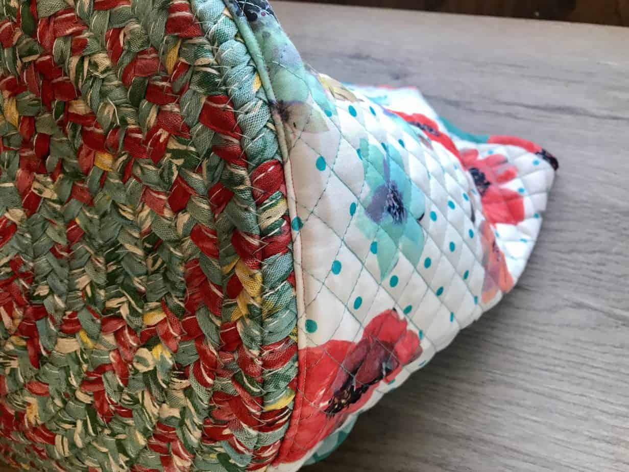 Instant Pot Cover with Pioneer Woman Placemats – Beginner Sewing