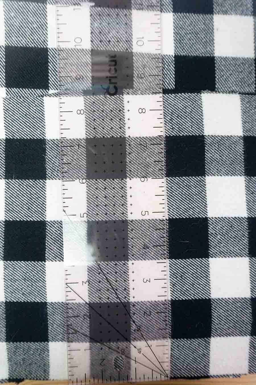 How to Make a Fabric Remote Control Holder Beginner Sewing Projects