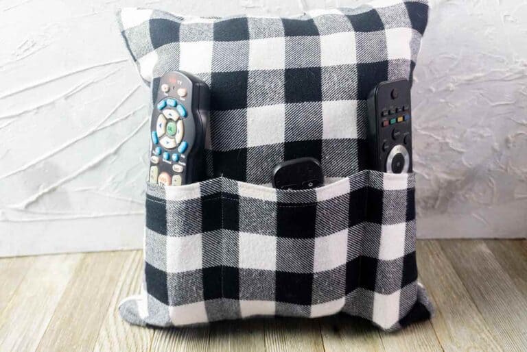 How to Make a Fabric Remote Control Holder Beginner Sewing Projects