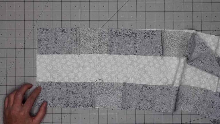 How To Make A Christmas Table Runner – Beginner Sewing Projects