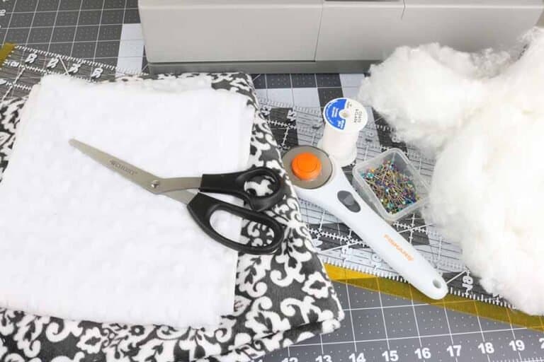 How To Make A Nursing Arm Pillow Beginner Sewing Projects