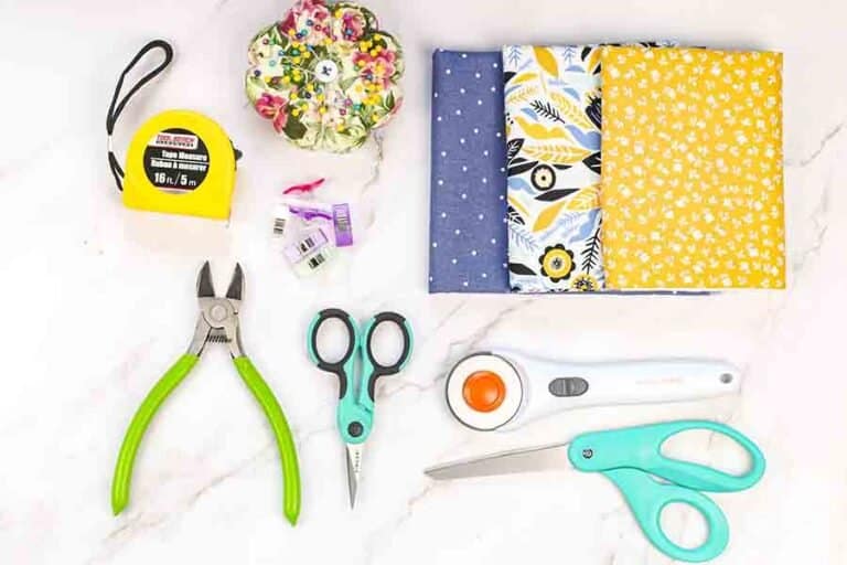 How To Sew A Snappy Pouch The Easy Way – Beginner Sewing Projects
